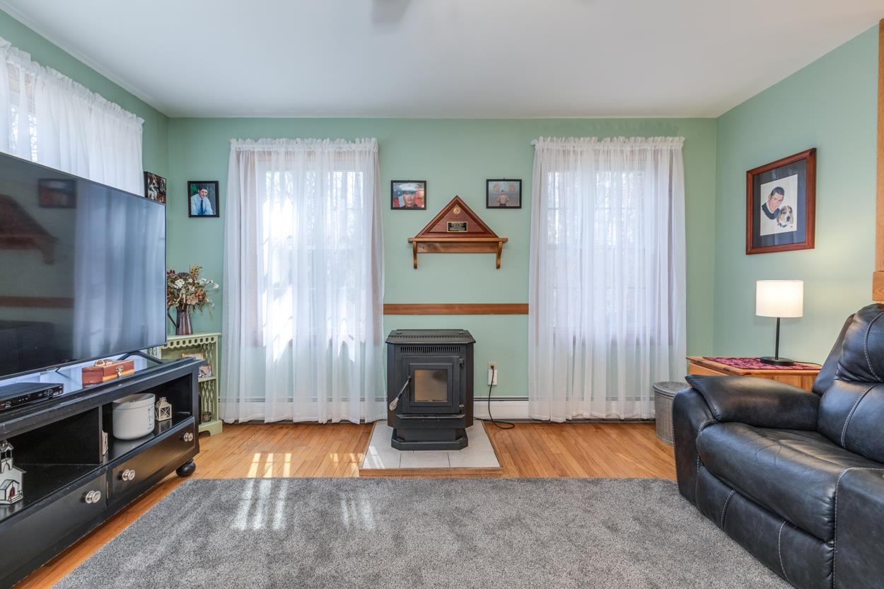 655 Kearsage Mountain Road