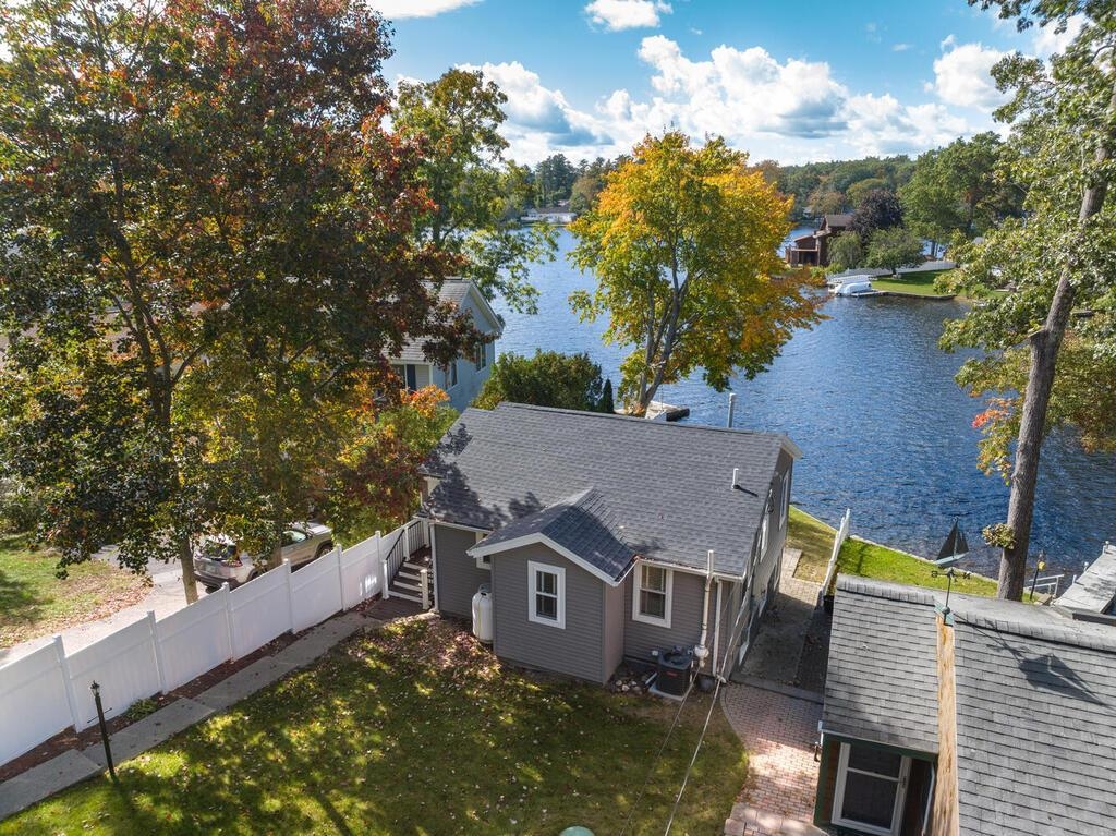 8 Sunset Road