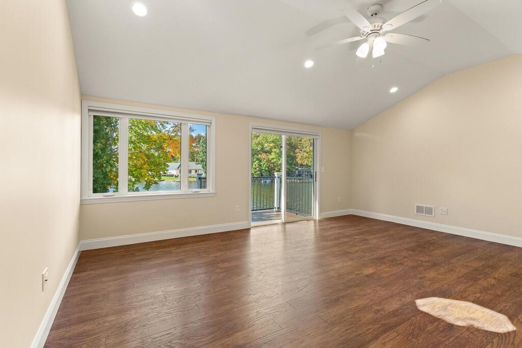 8 Sunset Road