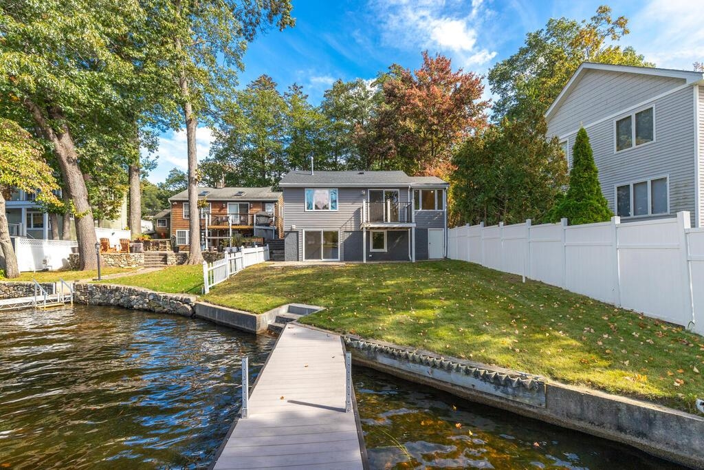 8 Sunset Road