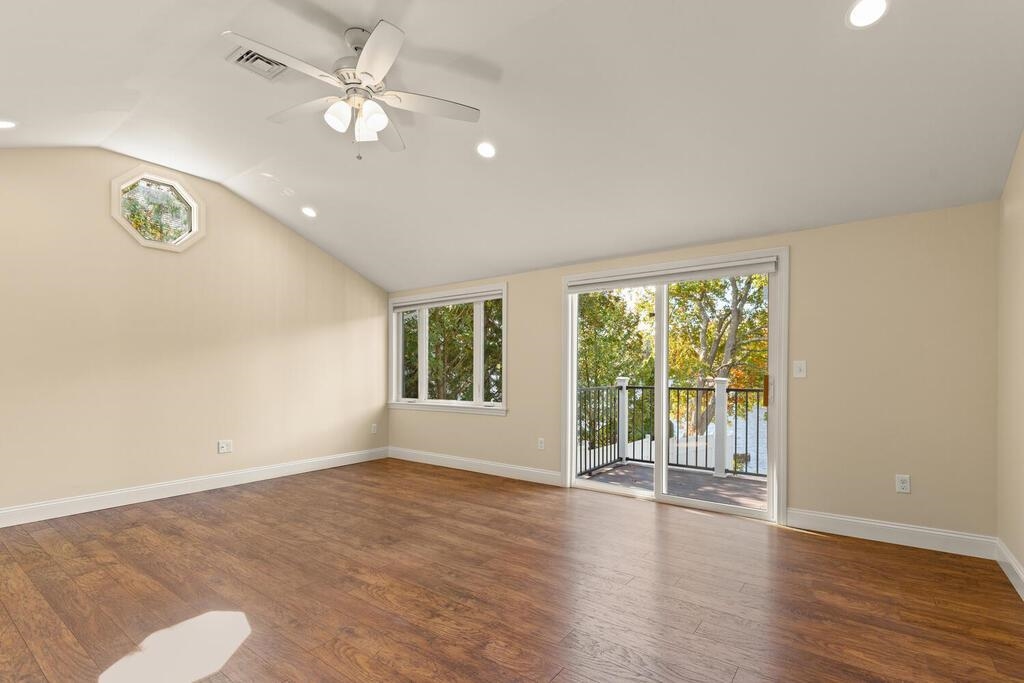 8 Sunset Road