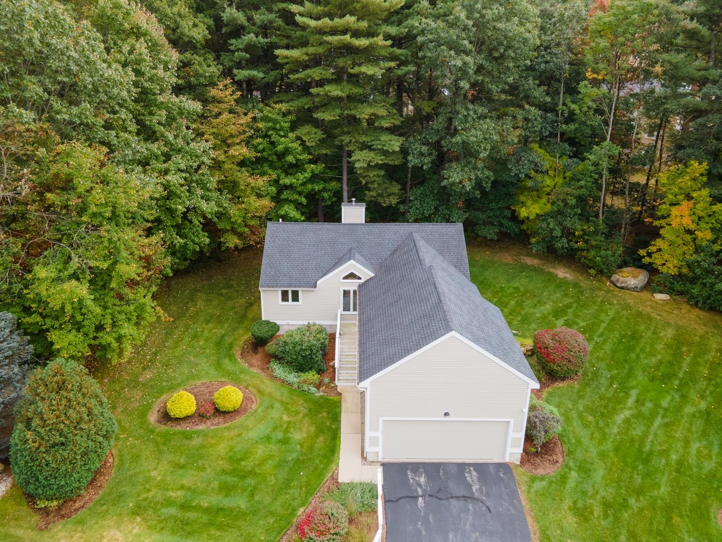 385 Chase Way
