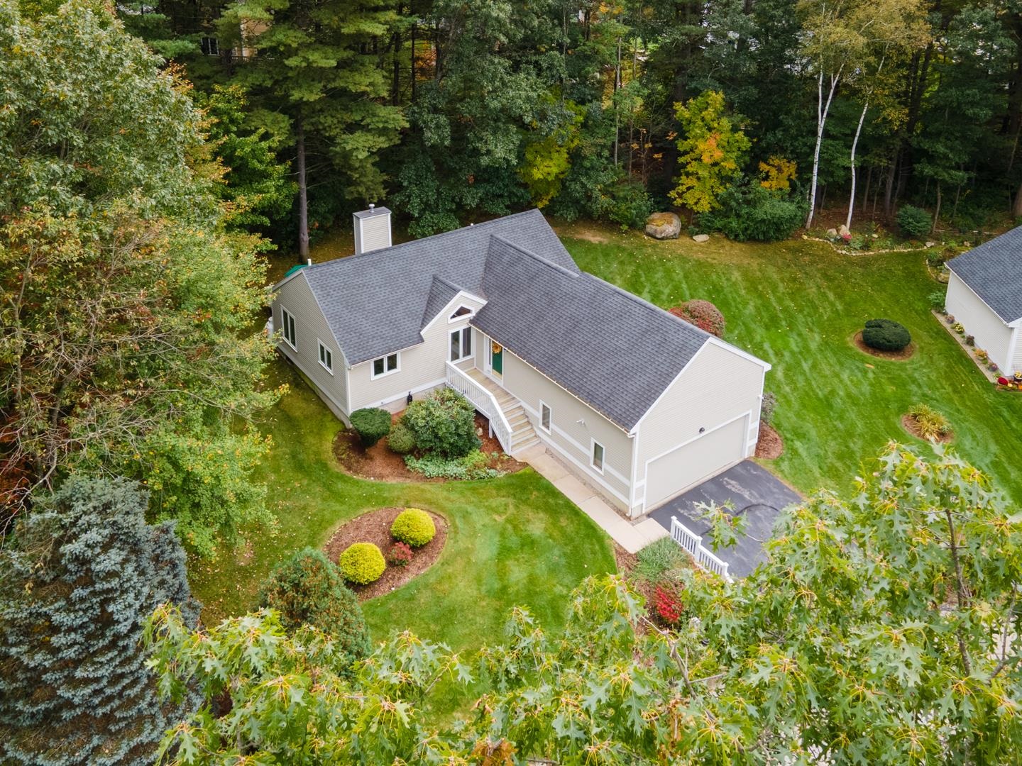 385 Chase Way