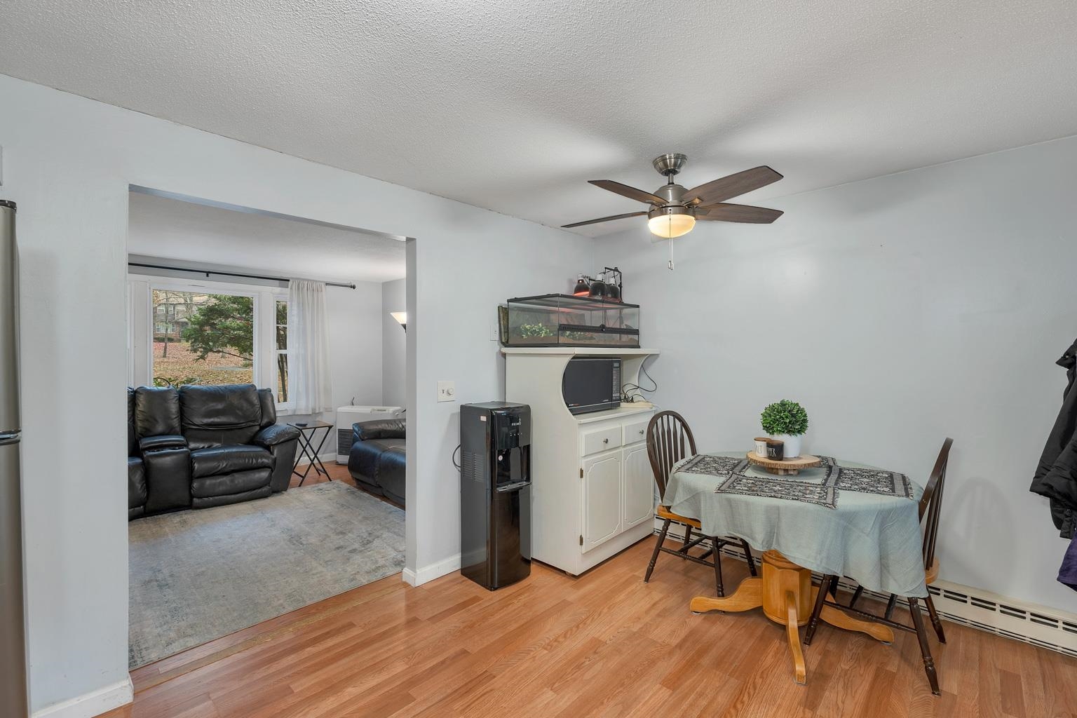 8 Midridge Circle