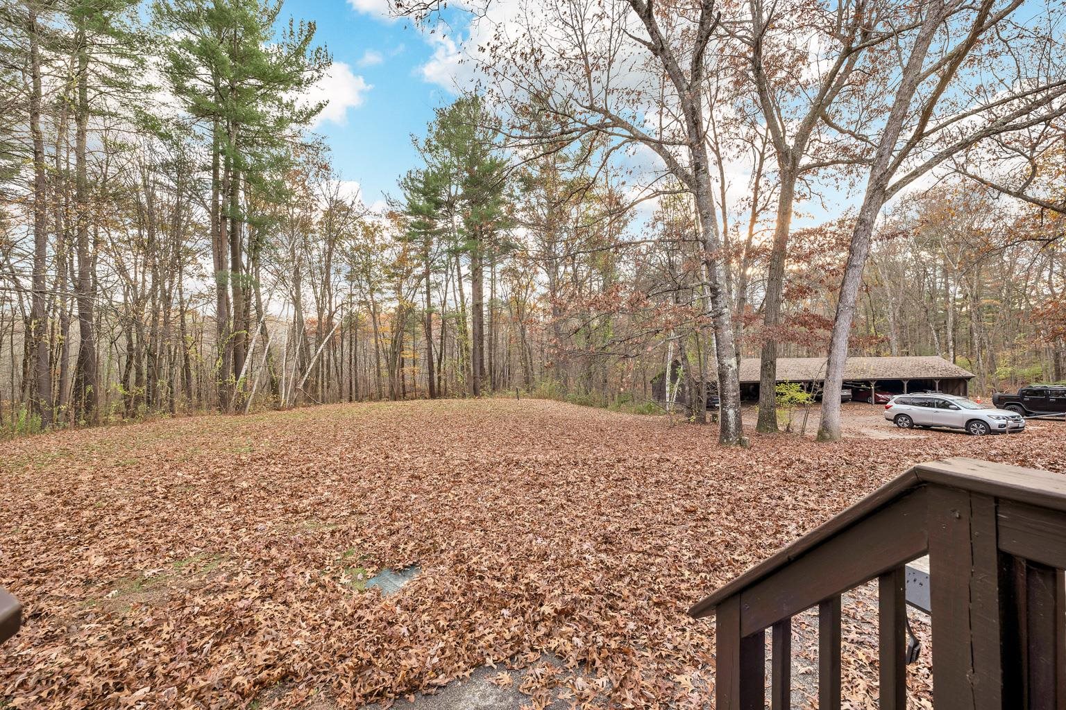 8 Midridge Circle