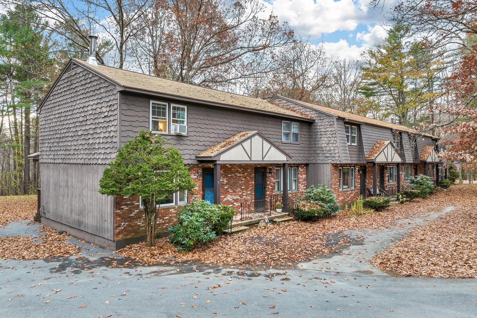 8 Midridge Circle