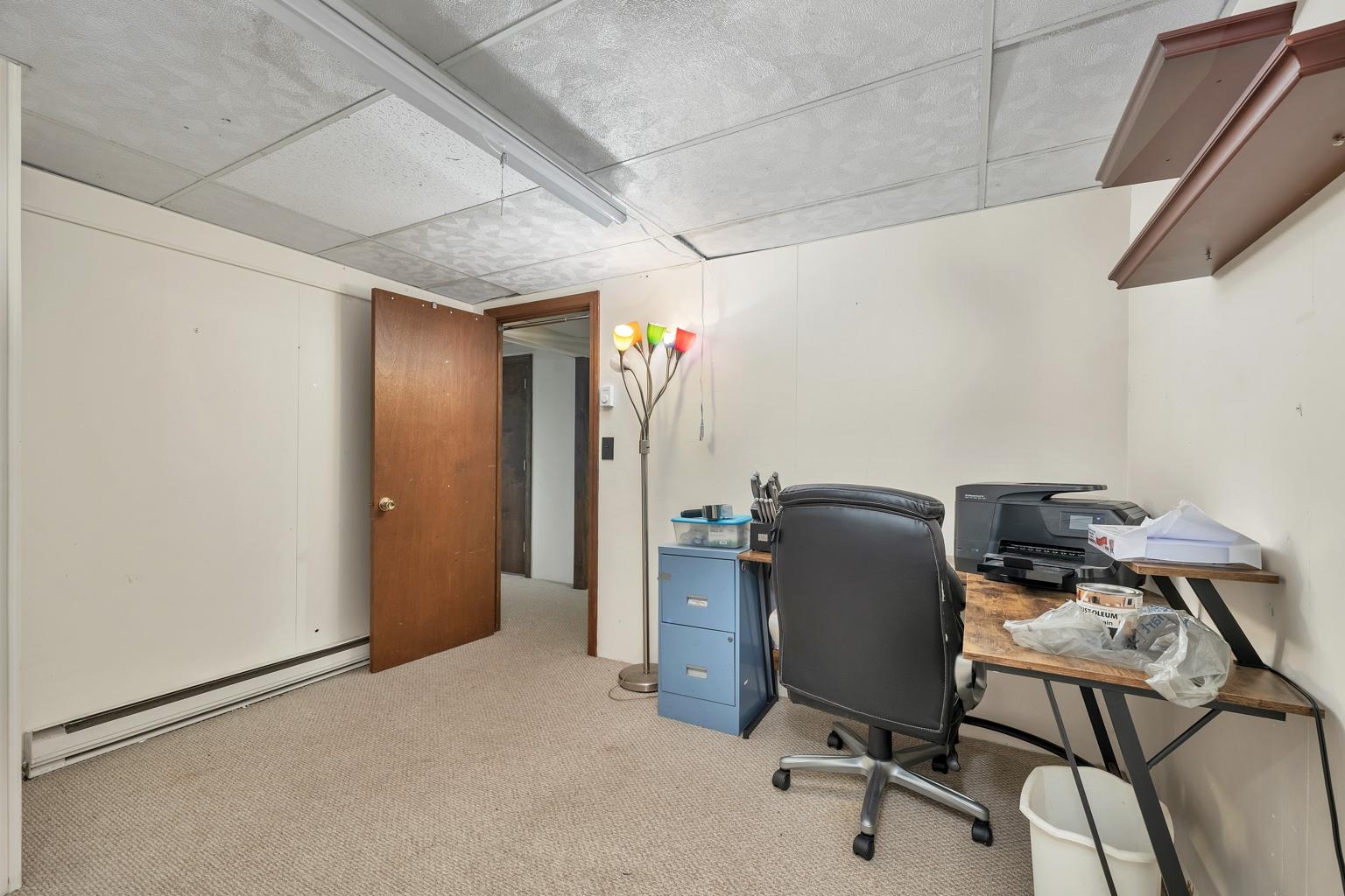 8 Midridge Circle
