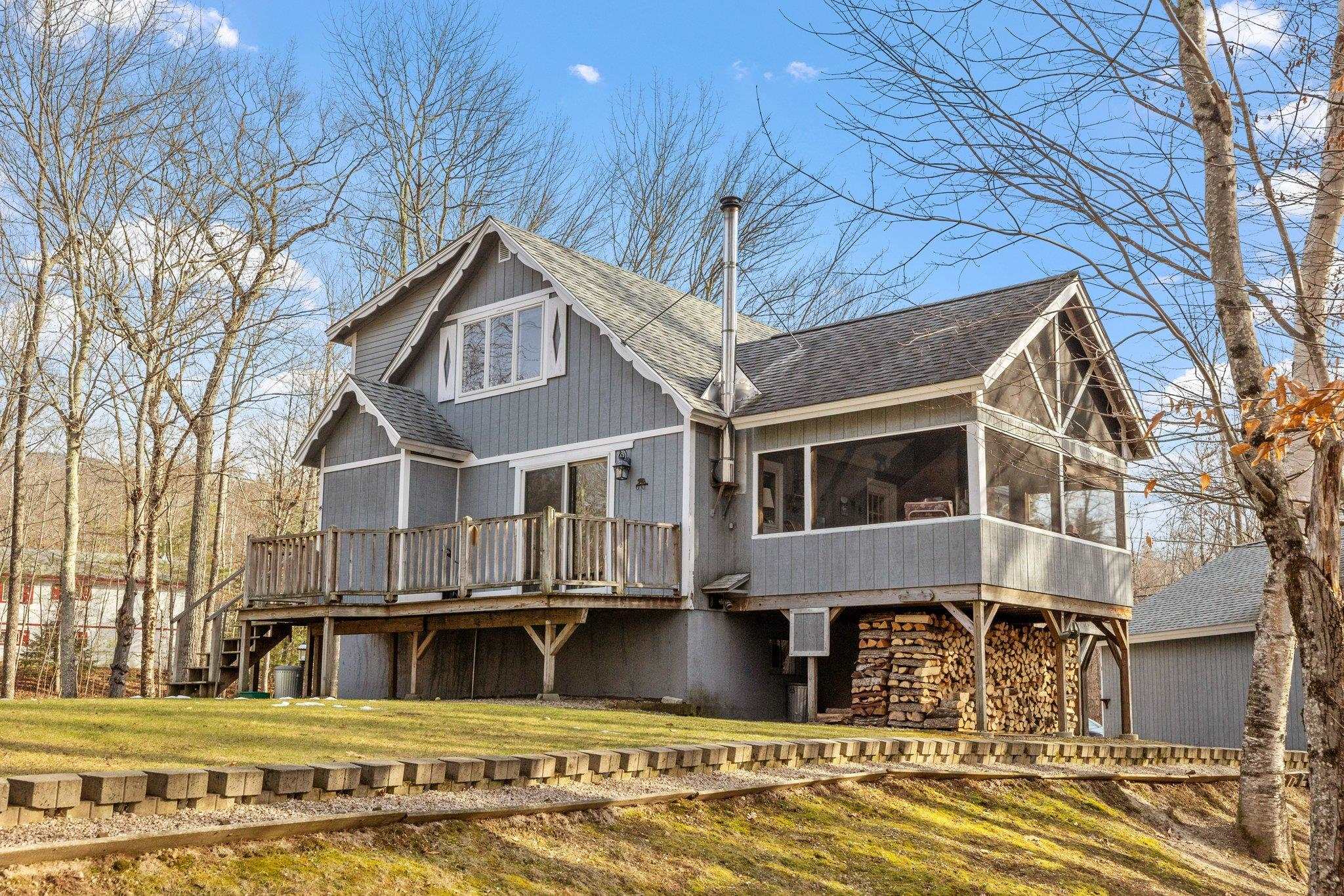48 Paradise Drive