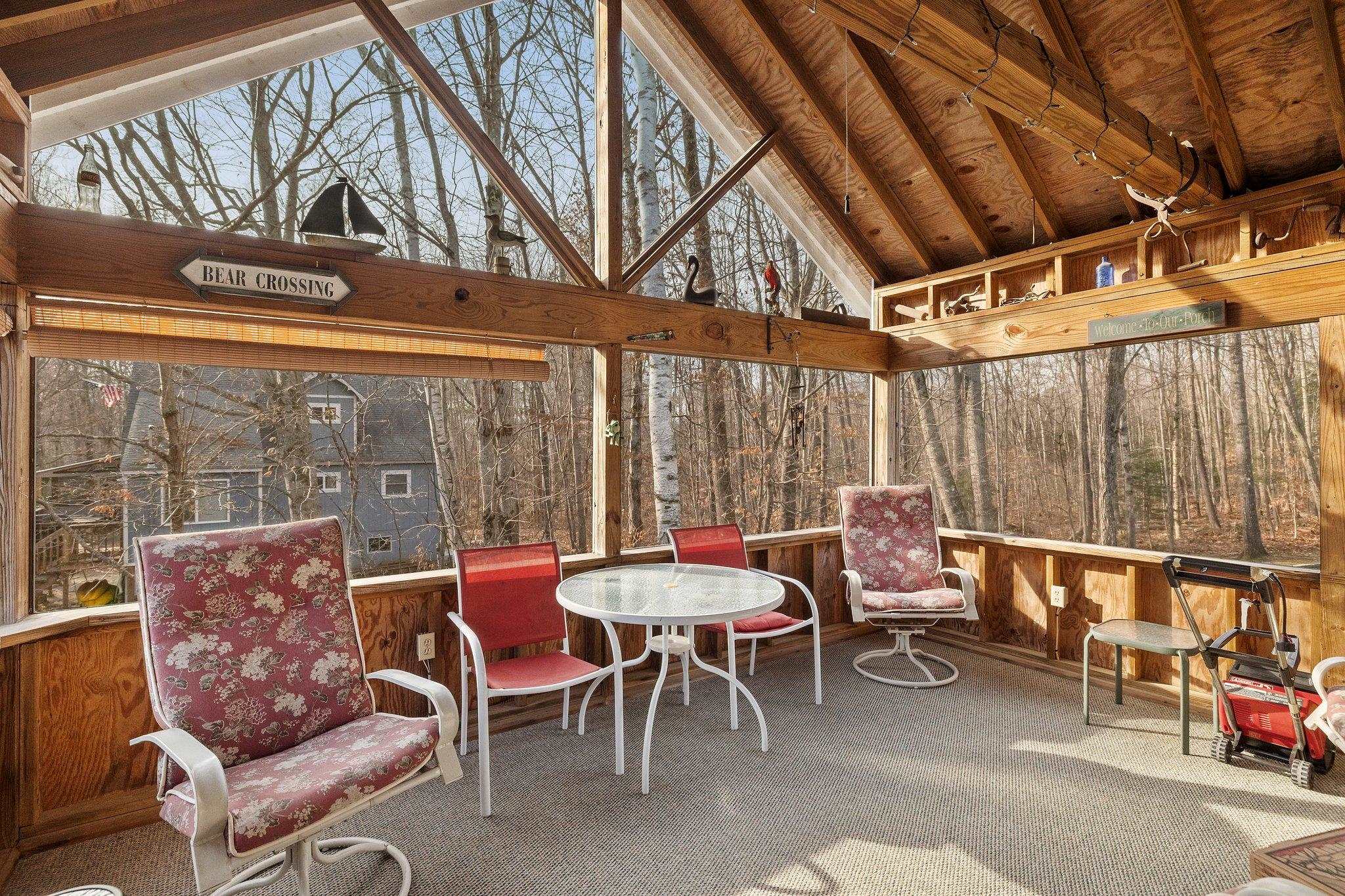 48 Paradise Drive