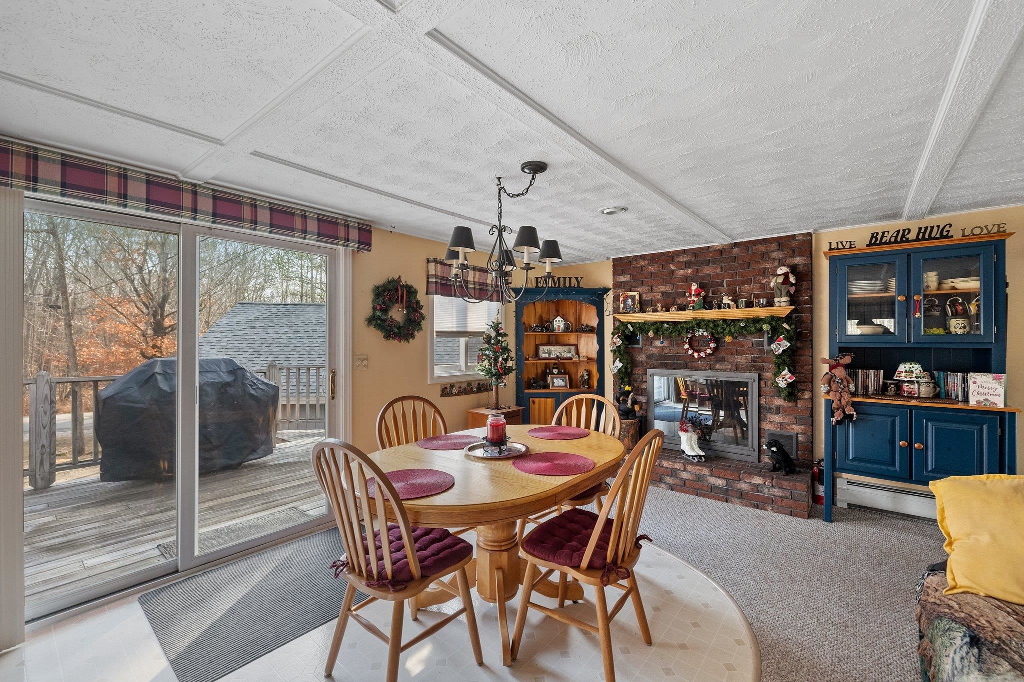 48 Paradise Drive