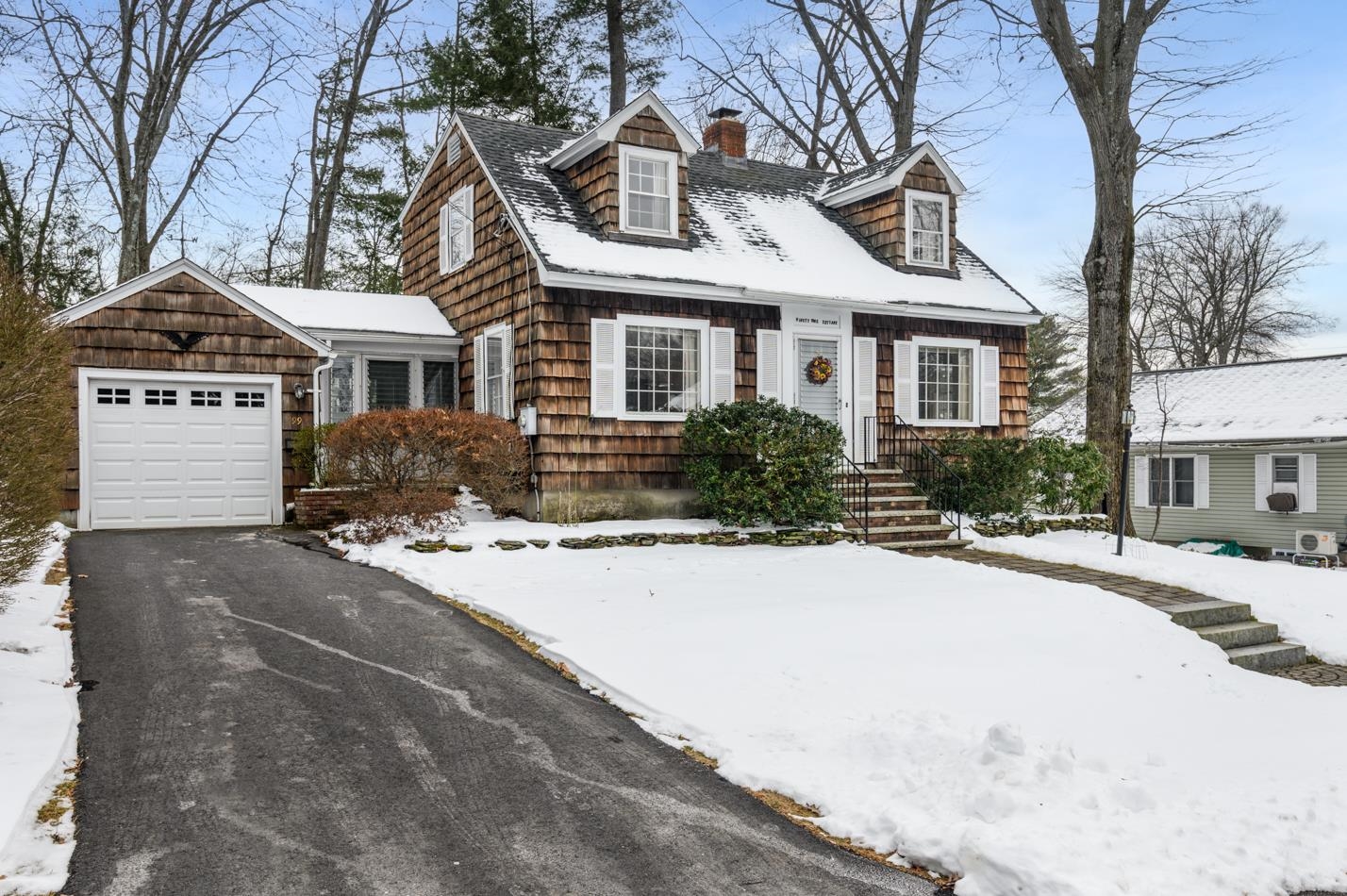 99 Esty Avenue