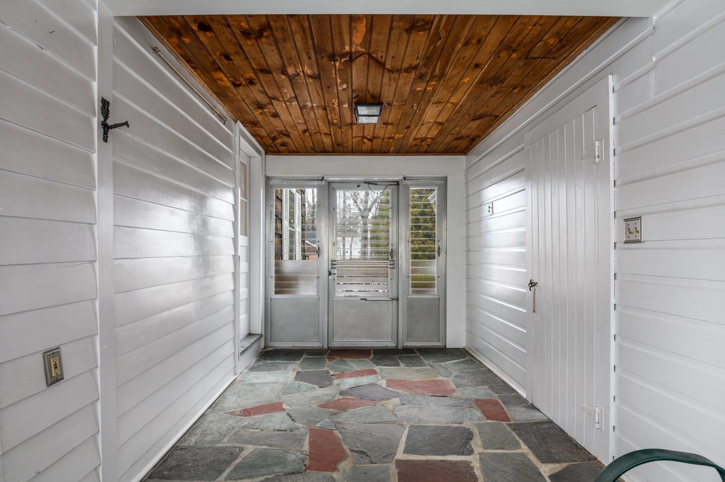 99 Esty Avenue