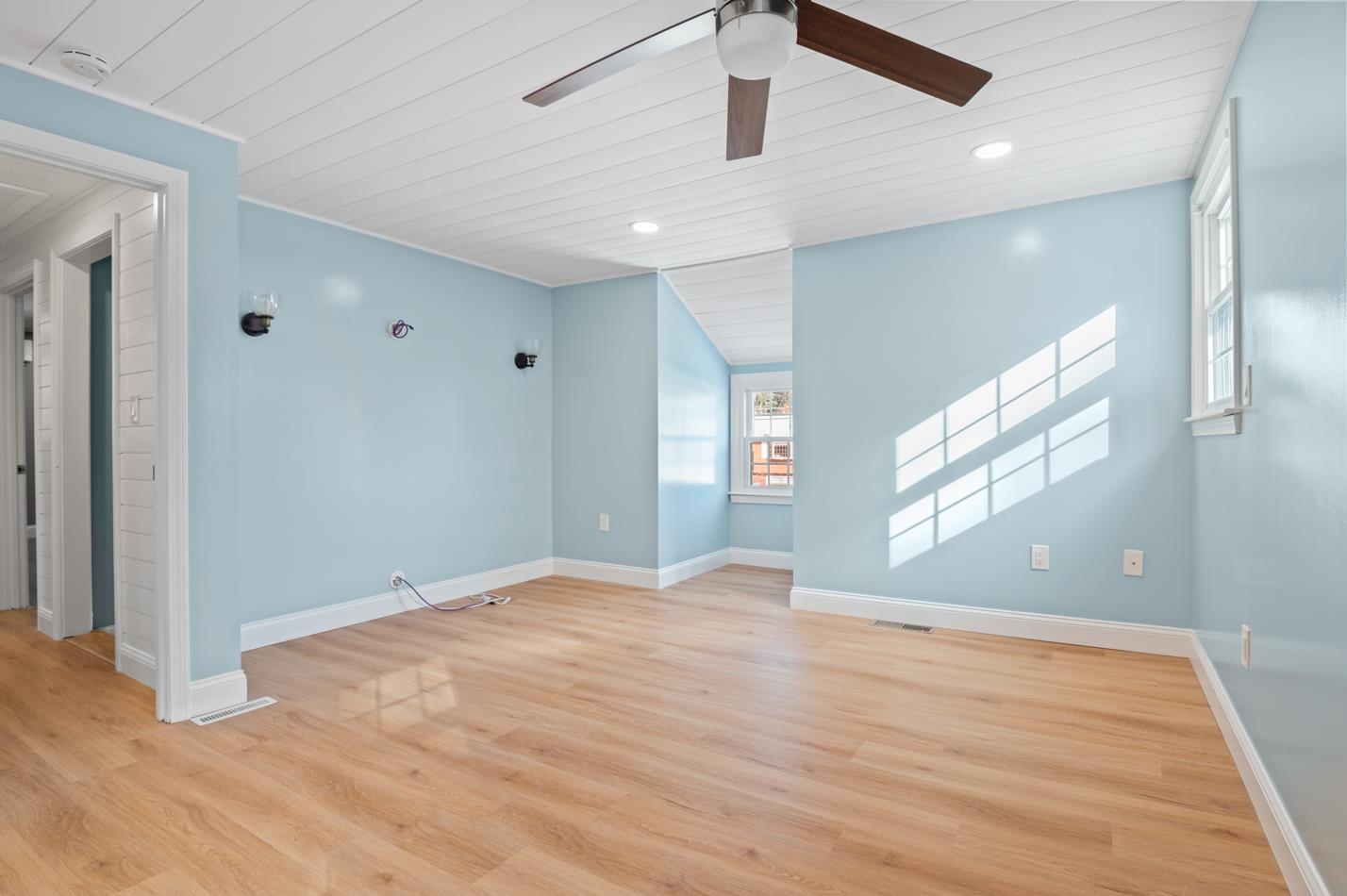 22 Watersedge Drive