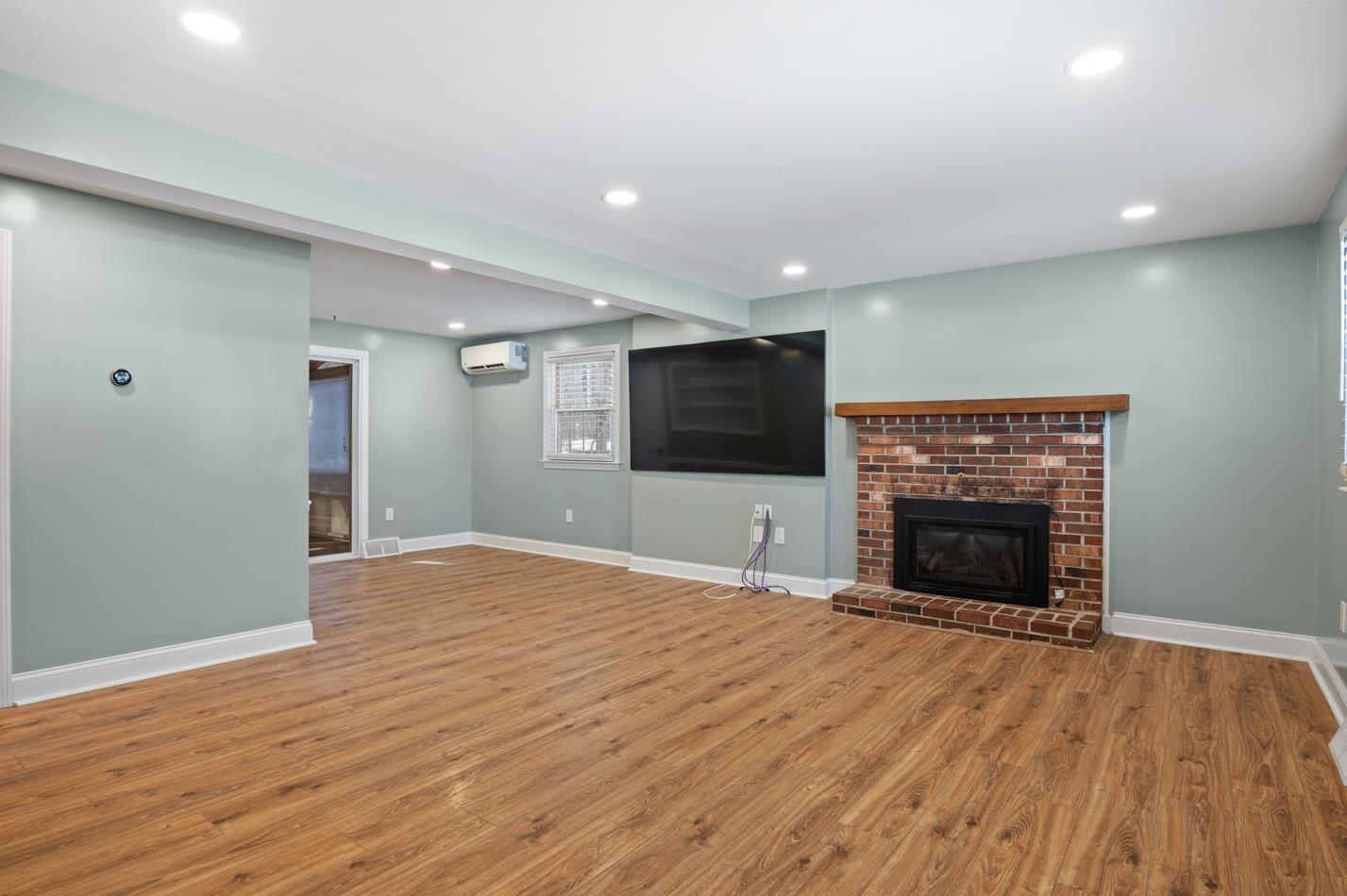 22 Watersedge Drive