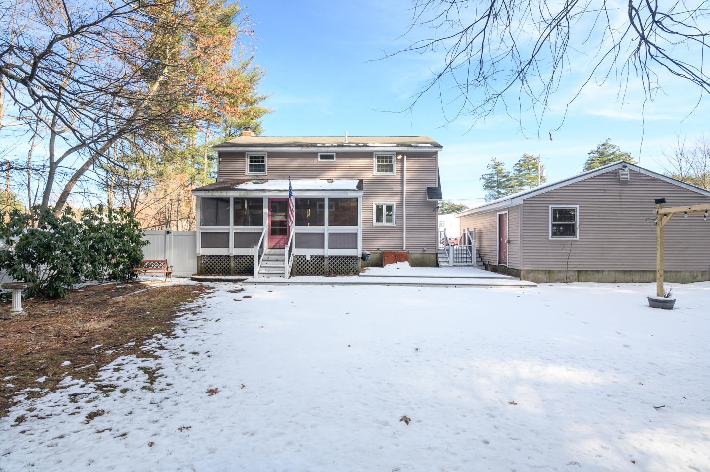 22 Watersedge Drive