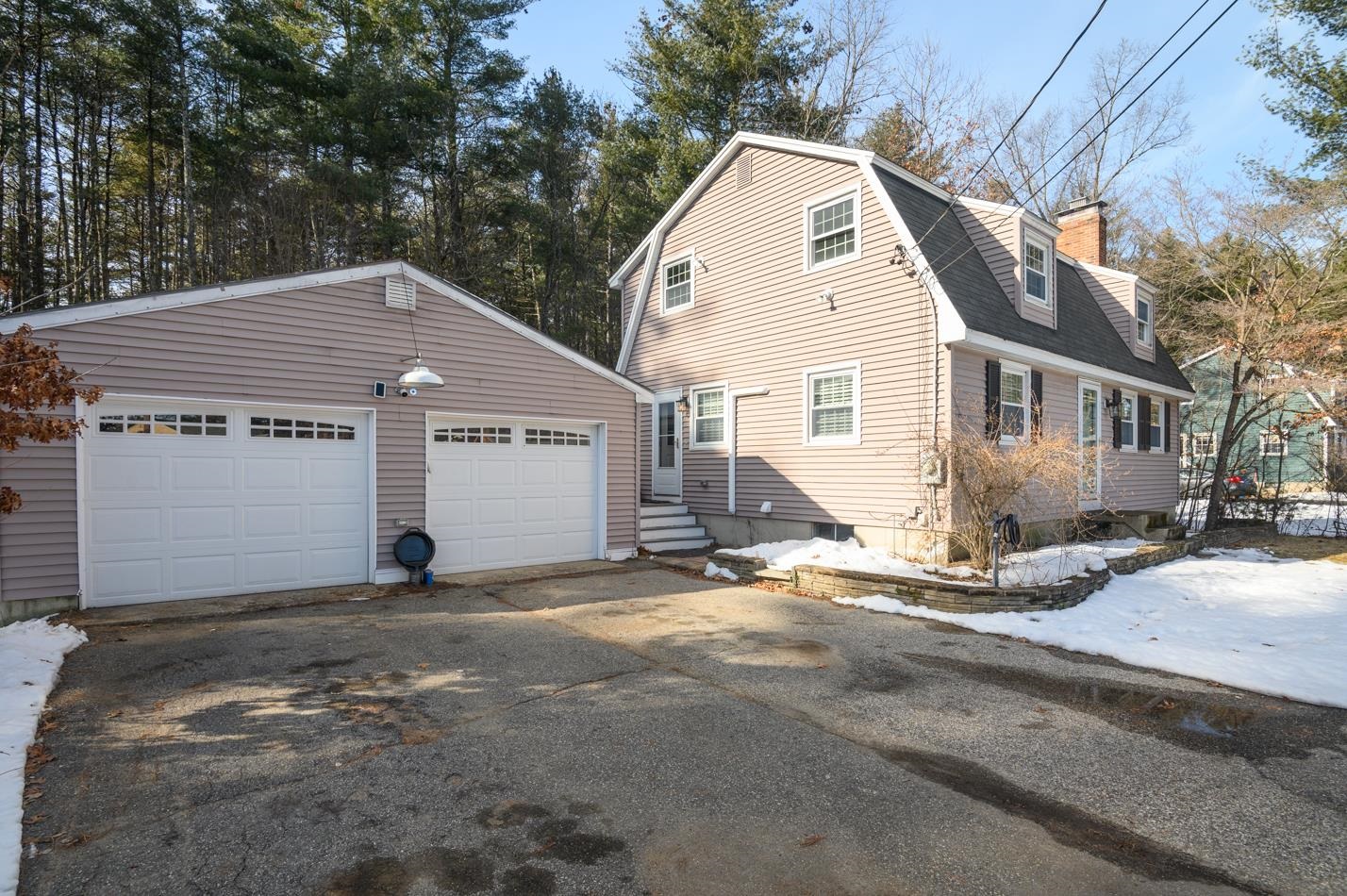 22 Watersedge Drive