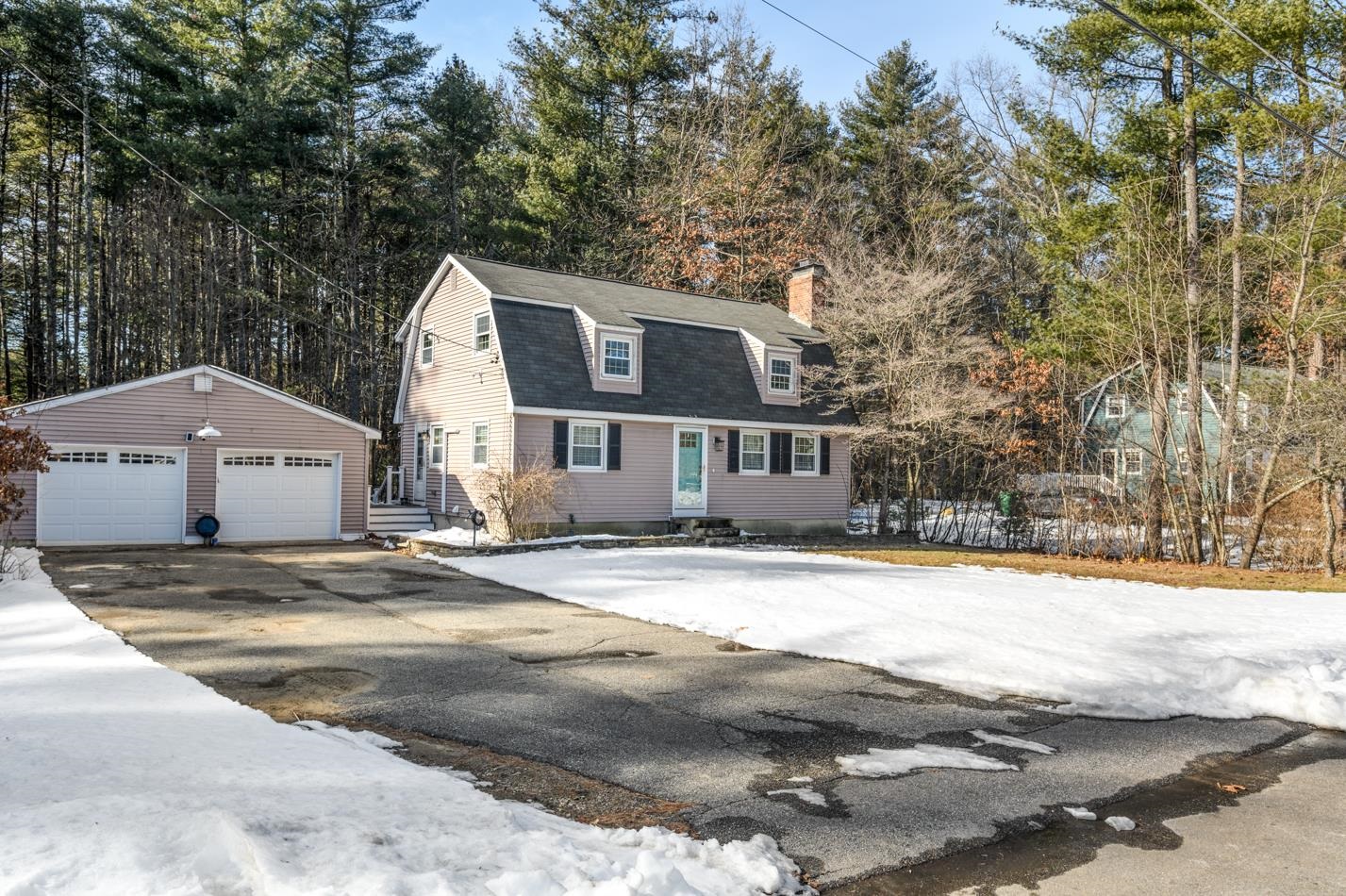 22 Watersedge Drive