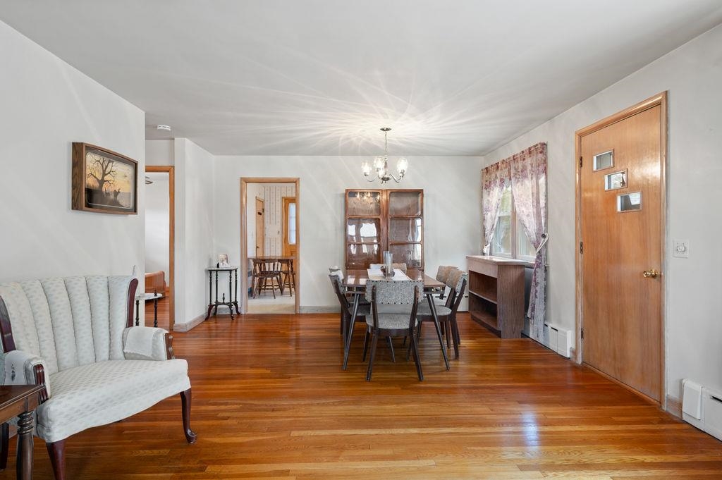 85 W Mitchell Street