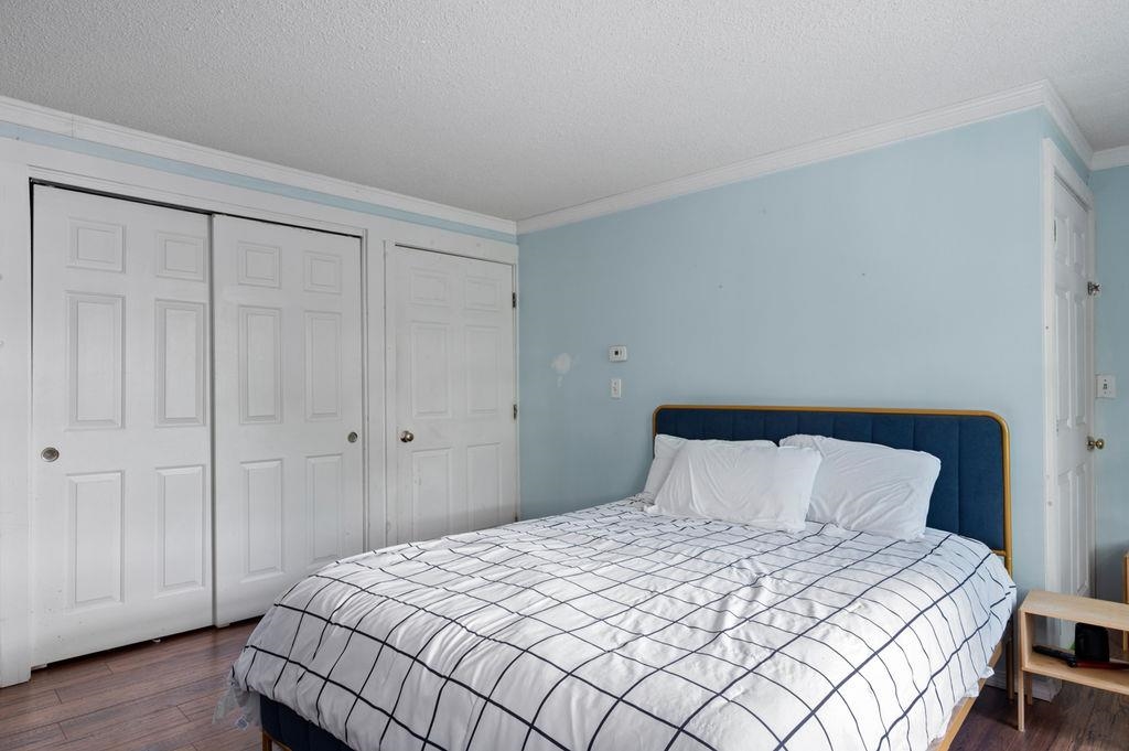 301 Myrtle Street Unit: 2