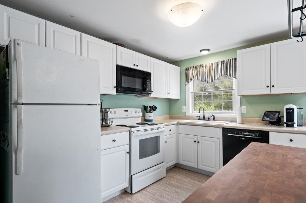 301 Myrtle Street Unit: 2