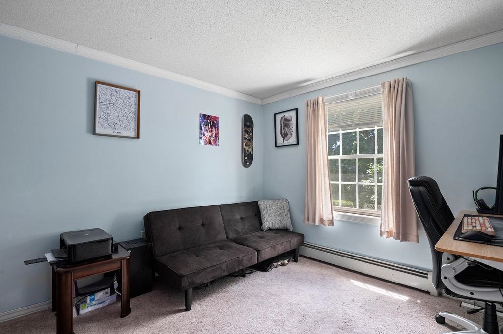301 Myrtle Street Unit: 2