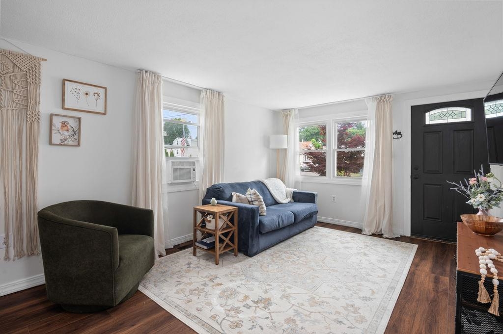 85 E Hobart Street