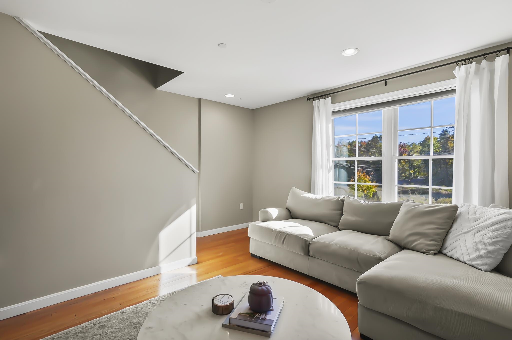 14 Florence Street Unit: 2