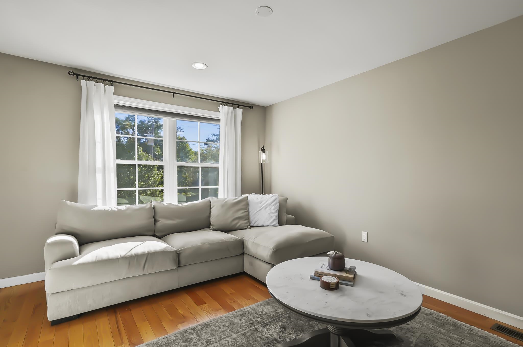 14 Florence Street Unit: 2