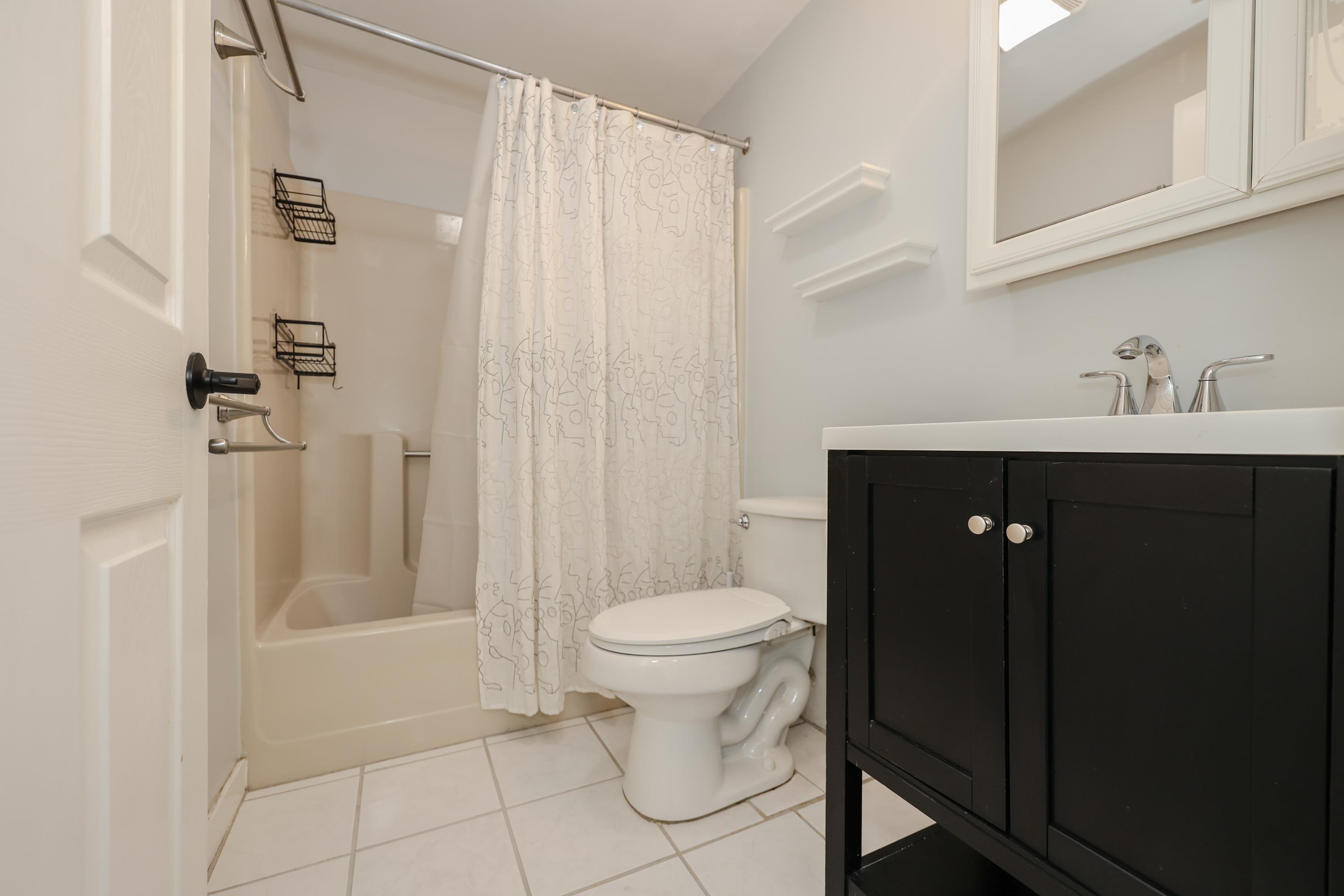 470 Silver Street Unit: 121
