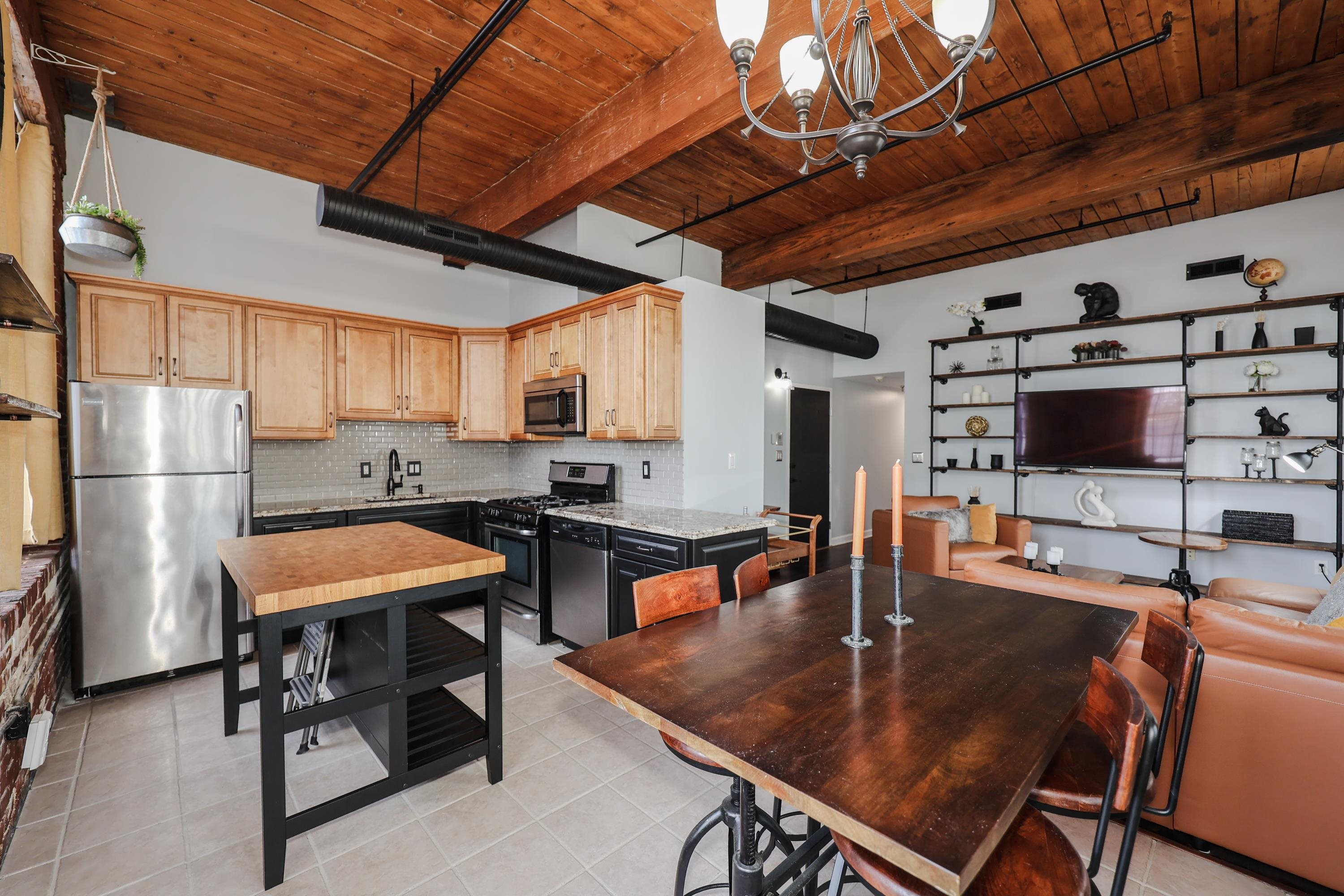 470 Silver Street Unit: 121