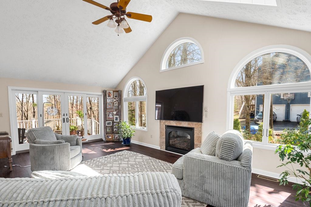 9 Hope Hill Road Unit: 3-14