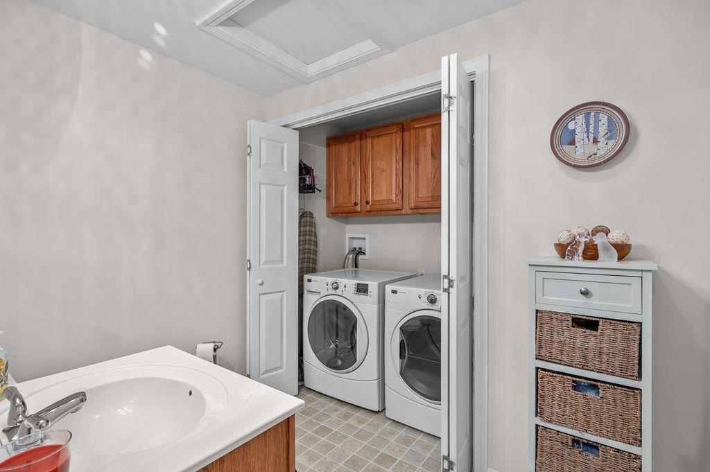 8 Valerie Court Unit: 8