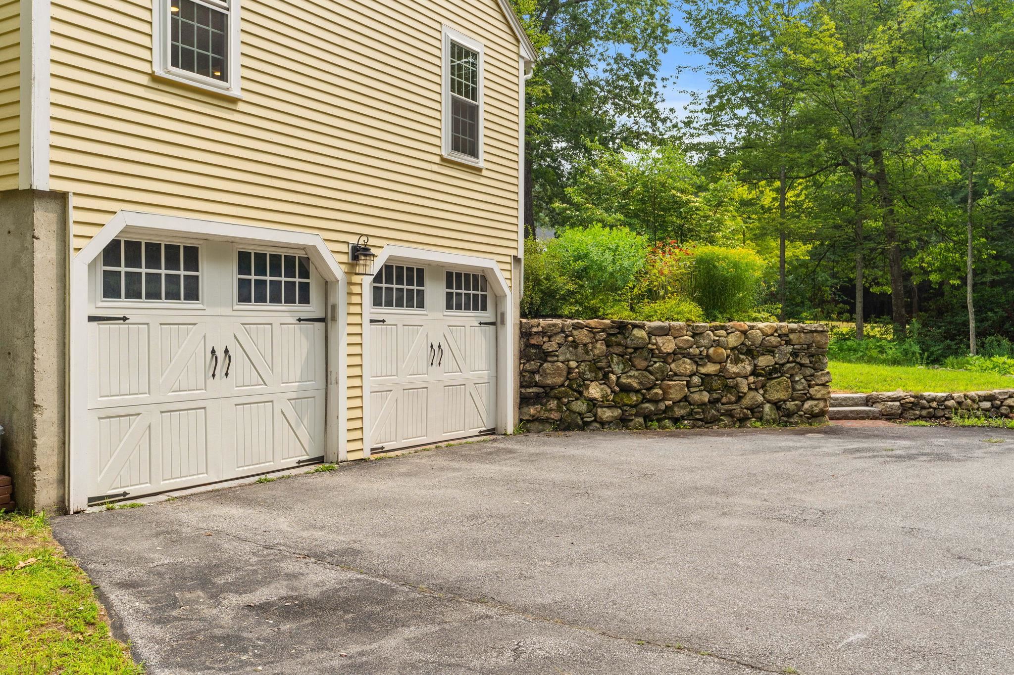 6 Winterberry Drive