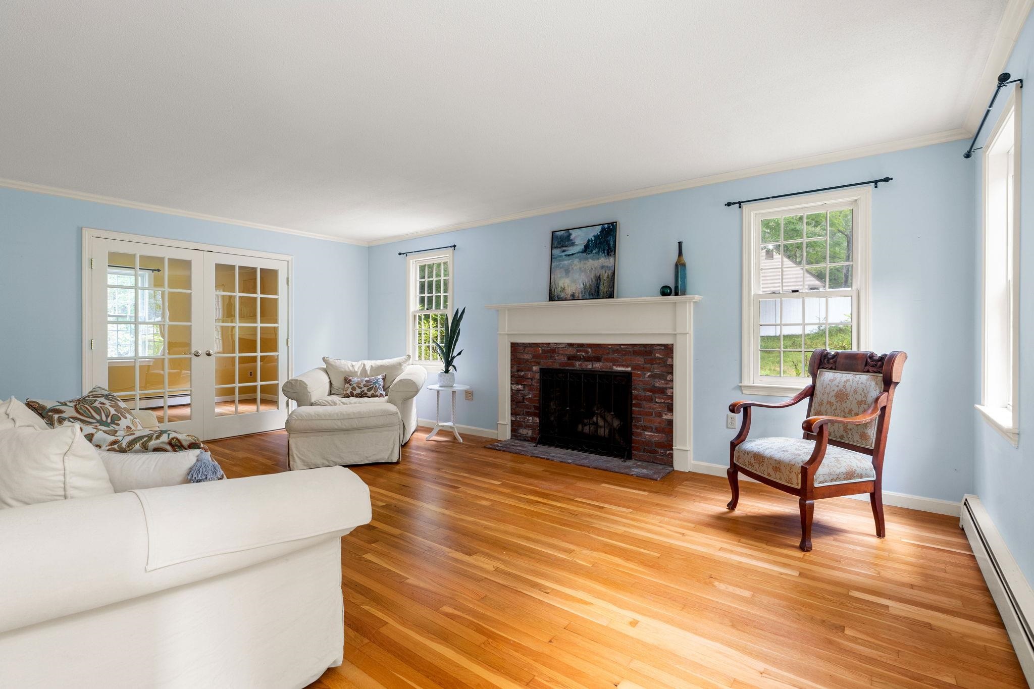 6 Winterberry Drive