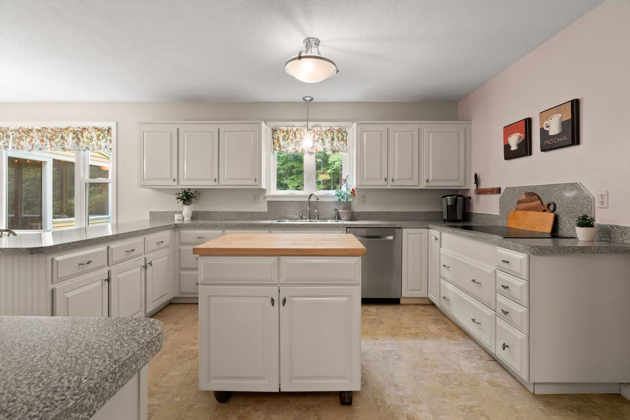 6 Winterberry Drive