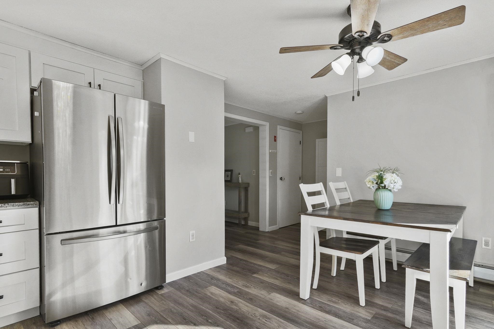 18 Trailside Drive Unit: B