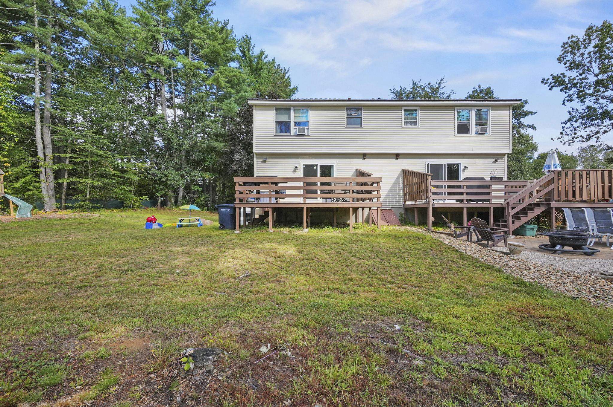 18 Trailside Drive Unit: B