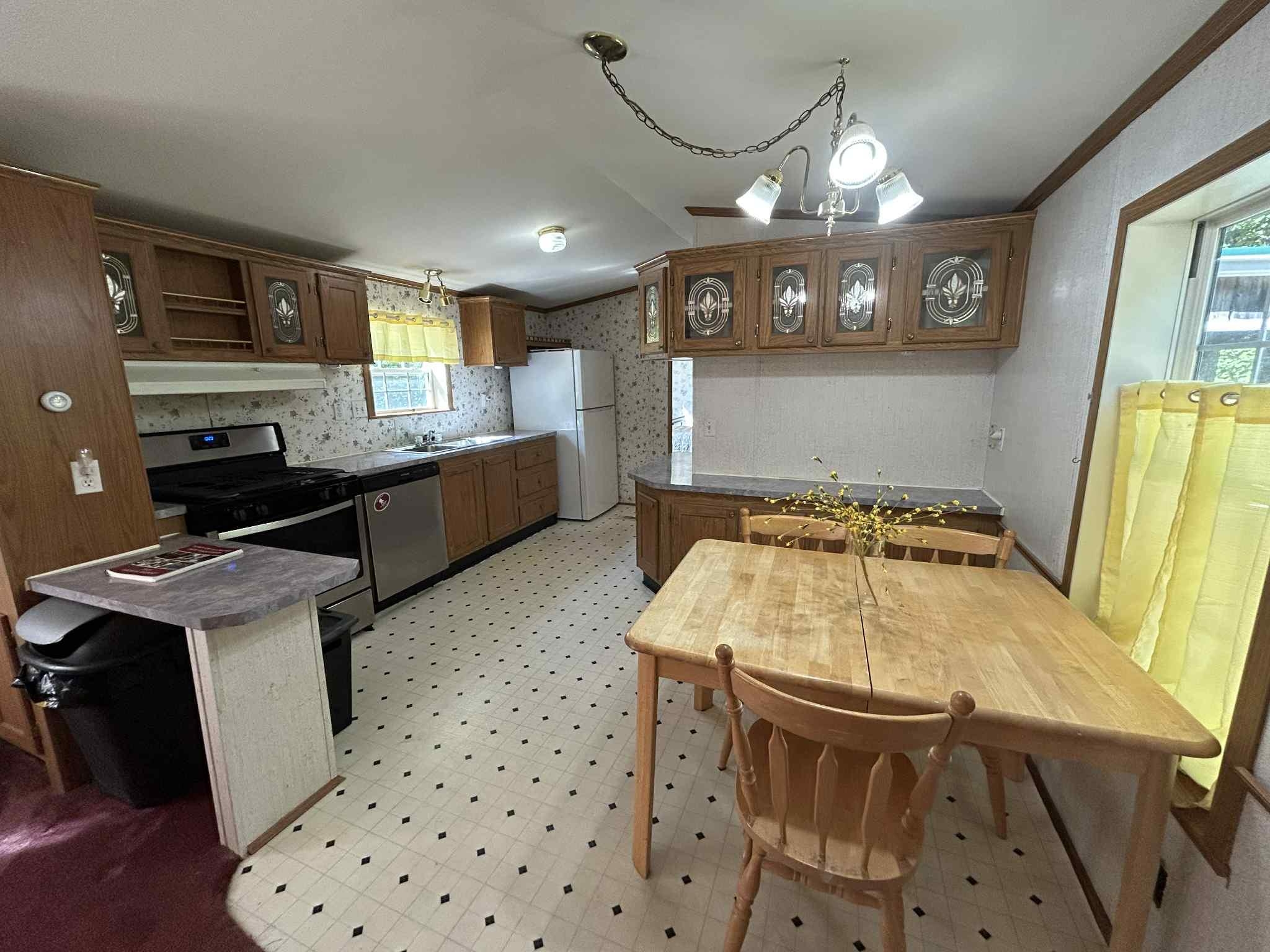 112 Harriman Hill Road