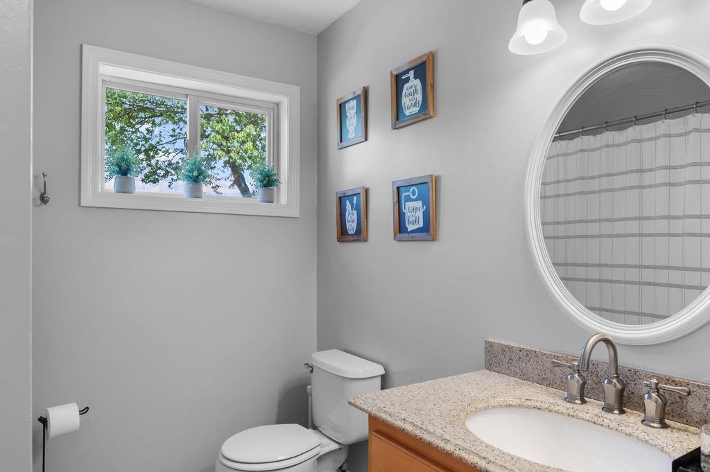33 W Elmhurst Avenue Unit: C