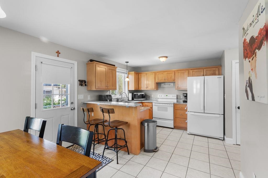 33 W Elmhurst Avenue Unit: C