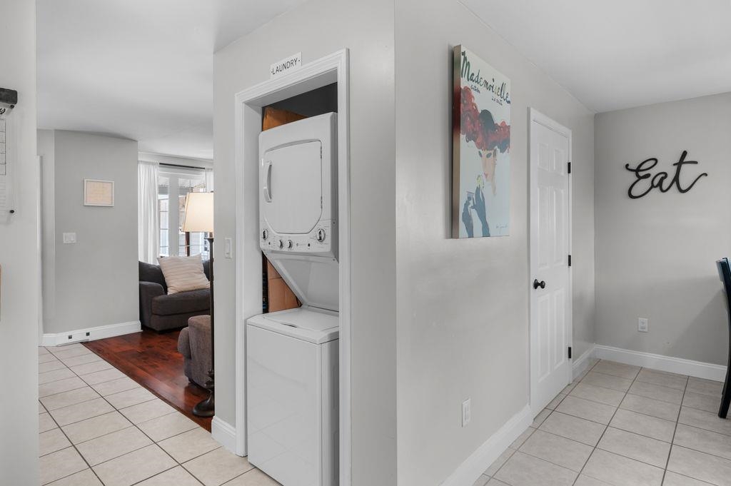 33 W Elmhurst Avenue Unit: C