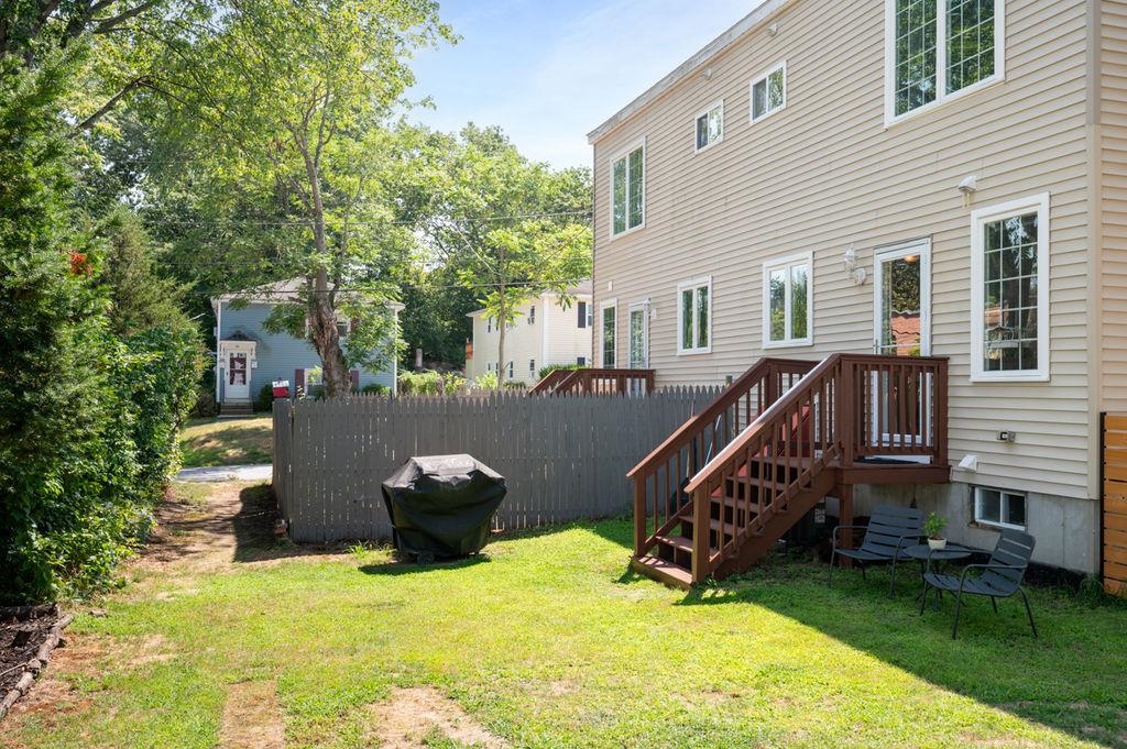 33 W Elmhurst Avenue Unit: C