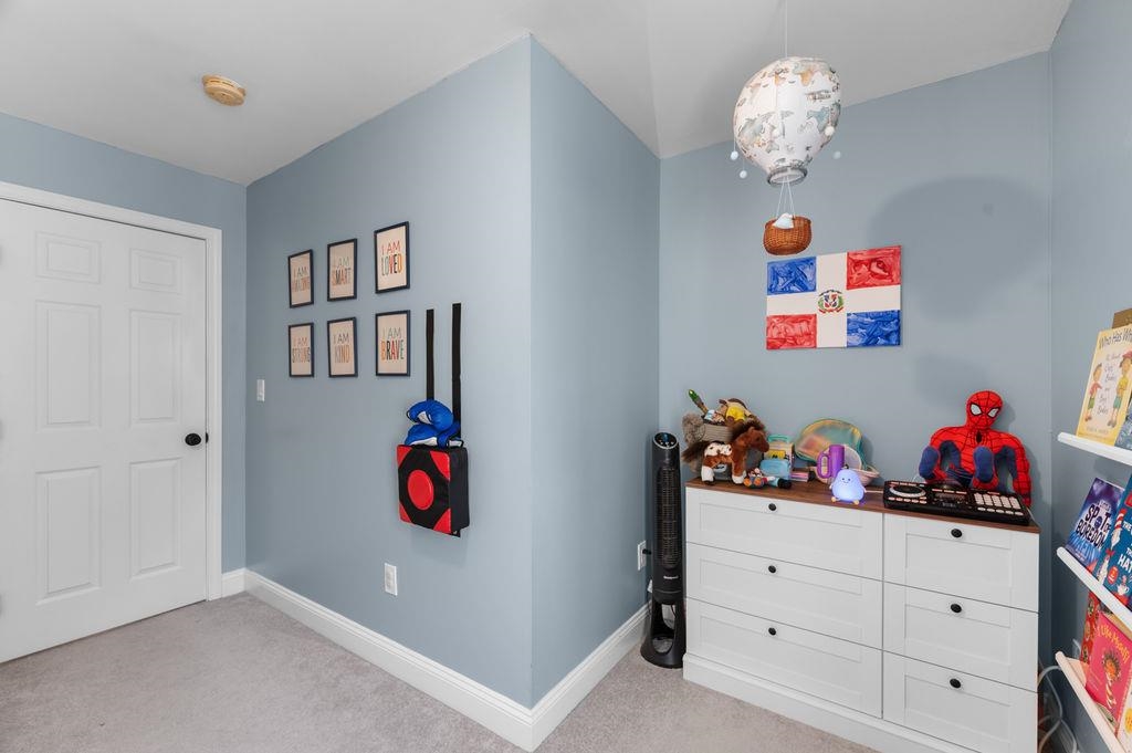 33 W Elmhurst Avenue Unit: C