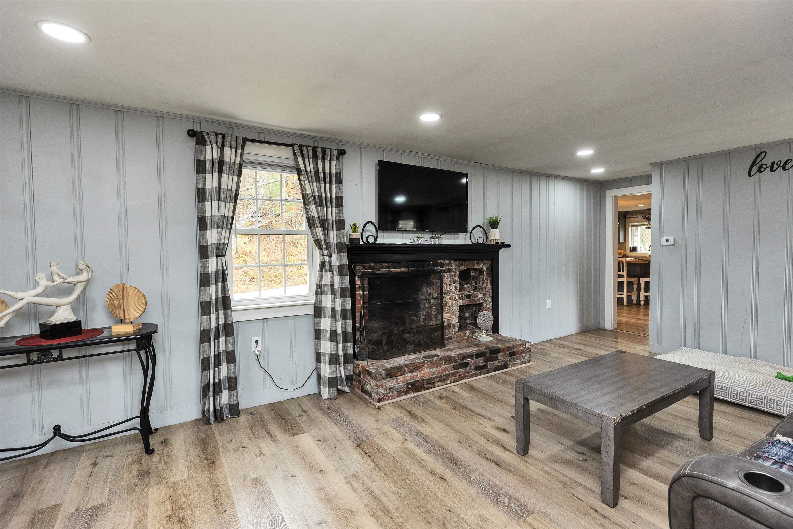 155 Francestown Road