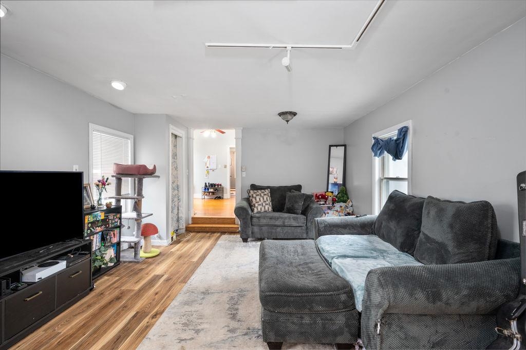 412 Amherst Street