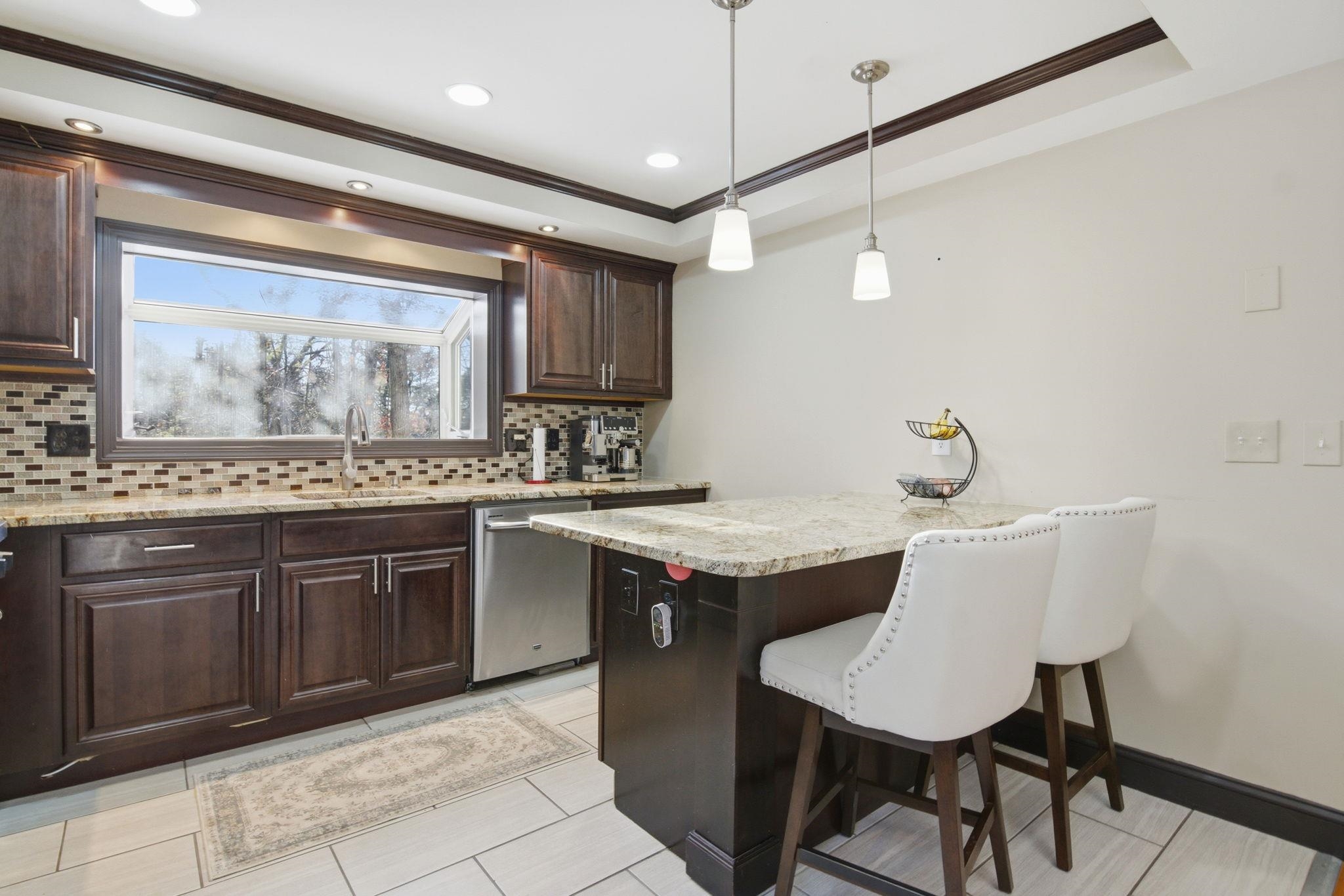 26 Mindy Place Unit: 26