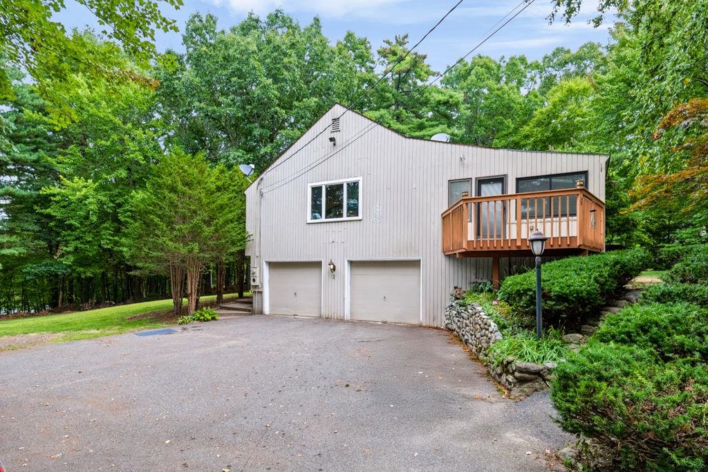 2 Quincy Drive