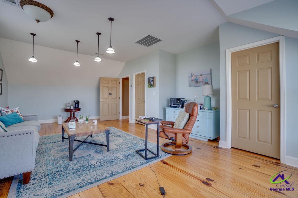 110 Kellwood Drive
