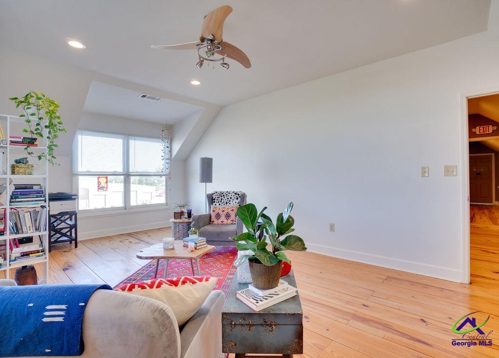 110 Kellwood Drive