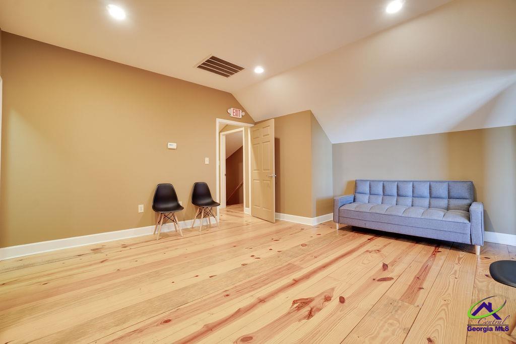 110 Kellwood Drive